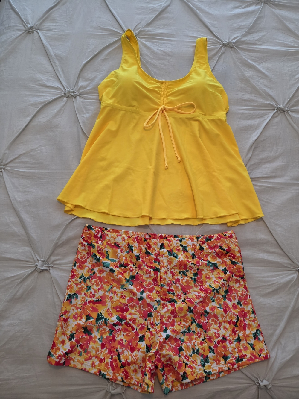 New Shein Bright Yellow Tankini Top And Floral Swim Boyshort Set